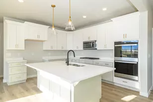 1606 S 870 W, Provo, UT 84601 - Photo 2