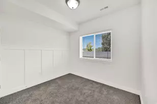 1849 N Crest Rd E, Saratoga Springs, UT 84045 - Photo 14