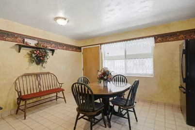920 N 325 W, Bountiful, UT 84010 - Photo 6
