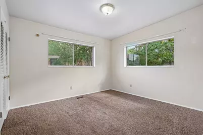 1865 S Foothill Dr, Salt Lake City, UT 84108 - Photo 20