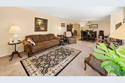 1949 E 5150 S, Holladay, UT 84117 - Photo 4
