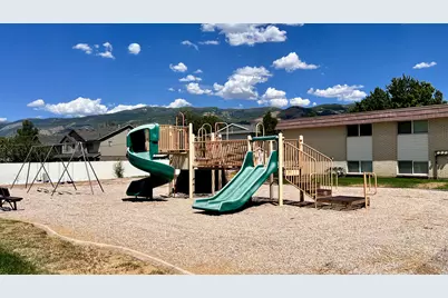 314 W Center St #77, Bountiful, UT 84010 - Photo 4