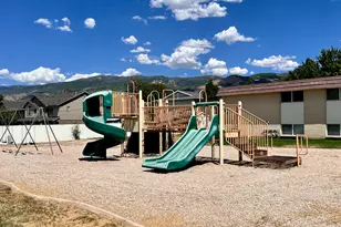 314 W Center St, Bountiful, UT 84010 - Photo 4