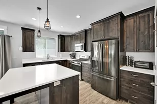 252 N Glenwood Way, North Salt Lake, UT 84010 - Photo 12