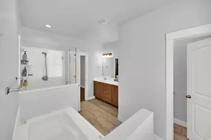 252 N Glenwood Way, North Salt Lake, UT 84010 - Photo 22