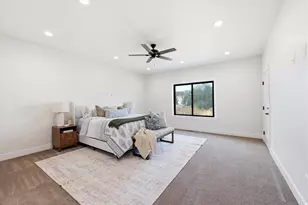 134 S Chamberlain St, Mapleton, UT 84664 - Photo 14