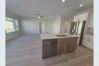 1572 S 3170 E, Spanish Fork, UT 84660 - Photo 4