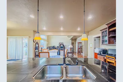 2014 Independence Ave, Price, UT 84501 - Photo 16