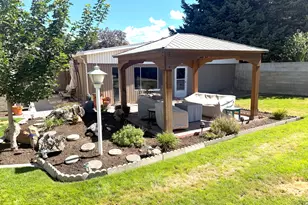 1366 E Greenfield Ave, Murray, UT 84121 - Photo 6