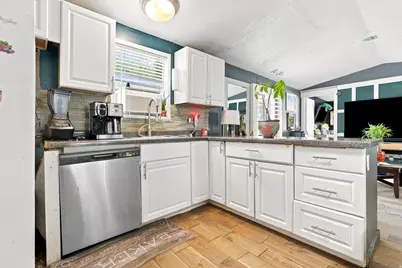 260 E 1100 N #B13, North Salt Lake, UT 84054 - Photo 10
