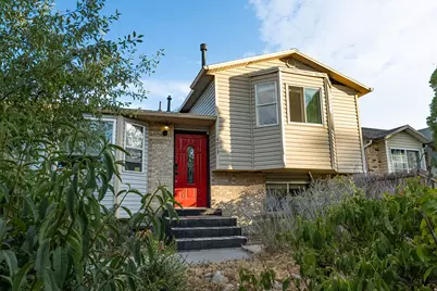 4917 W Shooting Star Ave S, West Jordan, UT 84081 - Photo 2
