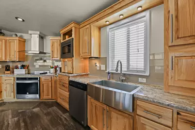 1318 Old Lincoln Hwy, Grantsville, UT 84029 - Photo 12