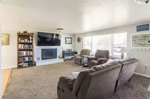 280 W 200 N, Vernal, UT 84078 - Photo 4