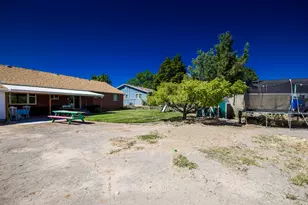 280 W 200 N, Vernal, UT 84078 - Photo 32