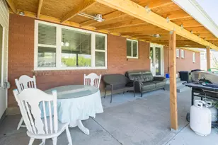 280 W 200 N, Vernal, UT 84078 - Photo 26