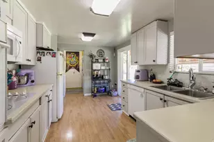 280 W 200 N, Vernal, UT 84078 - Photo 12