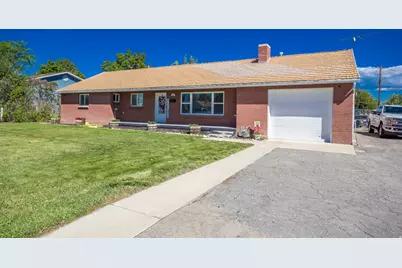 280 W 200 N, Vernal, UT 84078 - Photo 2