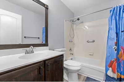 7555 N Pinecone Rd, Eagle Mountain, UT 84005 - Photo 20