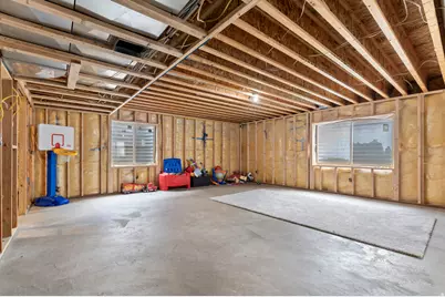 7555 N Pinecone Rd, Eagle Mountain, UT 84005 - Photo 26