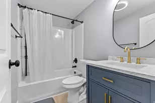 7555 N Pinecone Rd, Eagle Mountain, UT 84005 - Photo 24