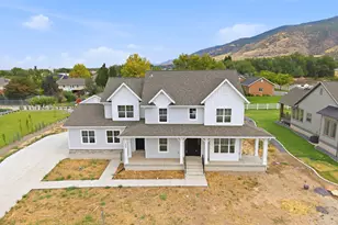 554 W Cottle Ln, Farmington, UT 84025 - Photo 2