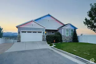 614 W Regent Garden Ln, Bluffdale, UT 84065 - Photo 46