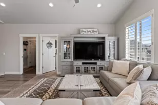 614 W Regent Garden Ln, Bluffdale, UT 84065 - Photo 6
