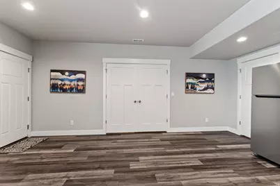 614 W Regent Garden Ln, Bluffdale, UT 84065 - Photo 32