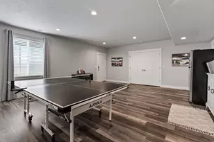 614 W Regent Garden Ln, Bluffdale, UT 84065 - Photo 34