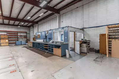 3311 W Parkway Blvd, West Valley, UT 84119 - Photo 12