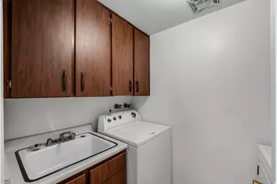 1190 E 2700 S #3, Salt Lake City, UT 84106 - Photo 12