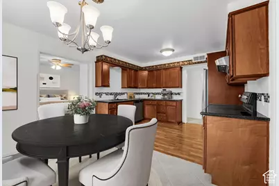 1190 E 2700 S #3, Salt Lake City, UT 84106 - Photo 6