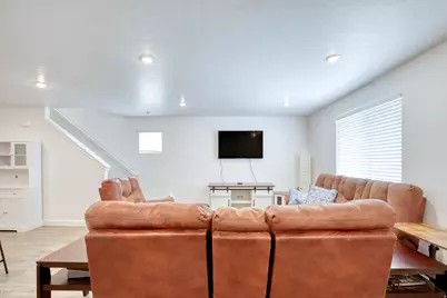 303 E Serenity Ave #1018, Tooele, UT 84074 - Photo 6