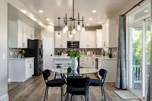 3546 W Brookshire Dr, Syracuse, UT 84075 - Photo 4