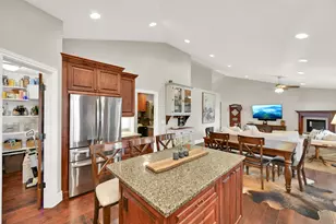 585 E Coach Ln, Grantsville, UT 84029 - Photo 20