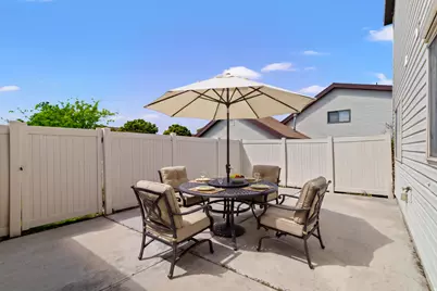 1146 N 700 W, Centerville, UT 84014 - Photo 10