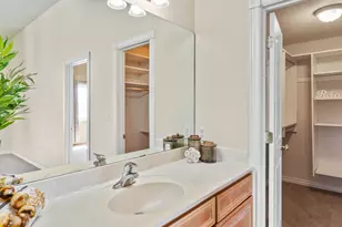 1146 N 700 W, Centerville, UT 84014 - Photo 28