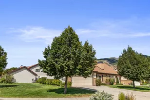 1146 N 700 W, Centerville, UT 84014 - Photo 32