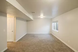 16056 S Bodmin Way W, Bluffdale, UT 84065 - Photo 16