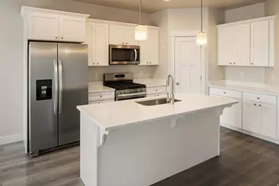 16056 S Bodmin Way W, Bluffdale, UT 84065 - Photo 4