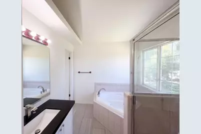 5569 S 3400 W, Roy, UT 84067 - Photo 6