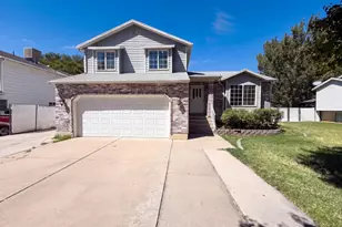 5569 S 3400 W, Roy, UT 84067 - Photo 1