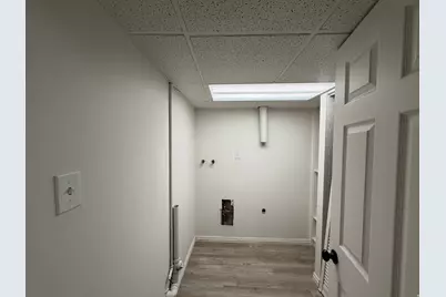 5569 S 3400 W, Roy, UT 84067 - Photo 16