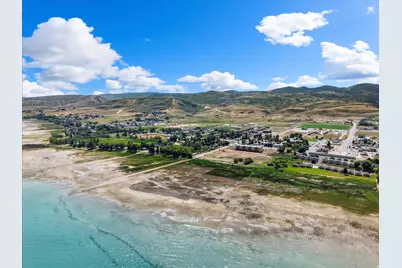 78 S Waters Edge Ln #6, Garden City, UT 84028 - Photo 6