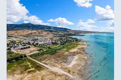 78 S Waters Edge Ln #6, Garden City, UT 84028 - Photo 4
