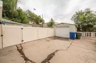 831 W Doxey St, Ogden, UT 84401 - Photo 24