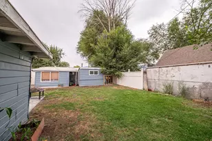 831 W Doxey St, Ogden, UT 84401 - Photo 20