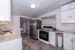 831 W Doxey St, Ogden, UT 84401 - Photo 4