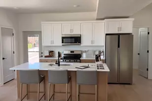 318 E Jessica View Ln, South Salt Lake, UT 84115 - Photo 2
