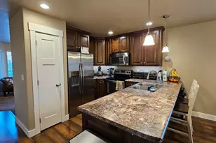 1143 N Independence Ave, Provo, UT 84604 - Photo 6